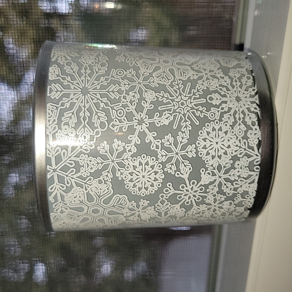 NWOT Yankee Candle Votive Holder